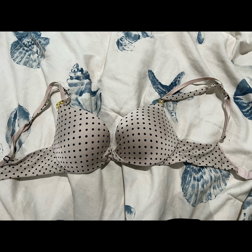 Victoria’s Secret Plunge Bra, Tan w/black polka dots, Sz 34B